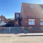 Haus Seeigel Strandhafer * Norderney